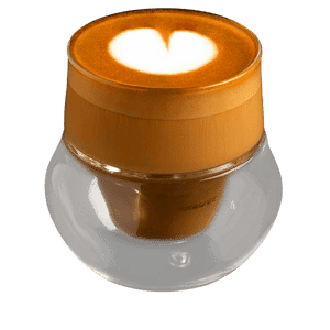 พิคโคโล่ลาเต้ ลาเต้อาร์ตรูปหัวใจในแก้วสองชั้น เสิร์ฟที่ร้านกาแฟ Davin Cafe