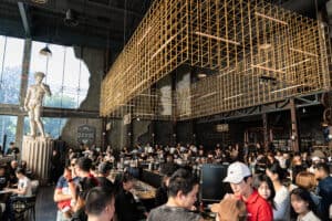 บาร์คาเฟ่สุดเท่ในงานอีเวนต์ The First Ultimate เที่ยวสุดโลก 2025.