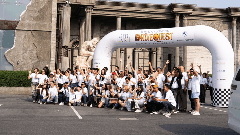 Group photo of participants at The Car Lovers Drive Quest 2026 at DAVIN CAFE popular event venue, showcasing a vibrant community gathering in a premium outdoor event venue ideal for large-scale events