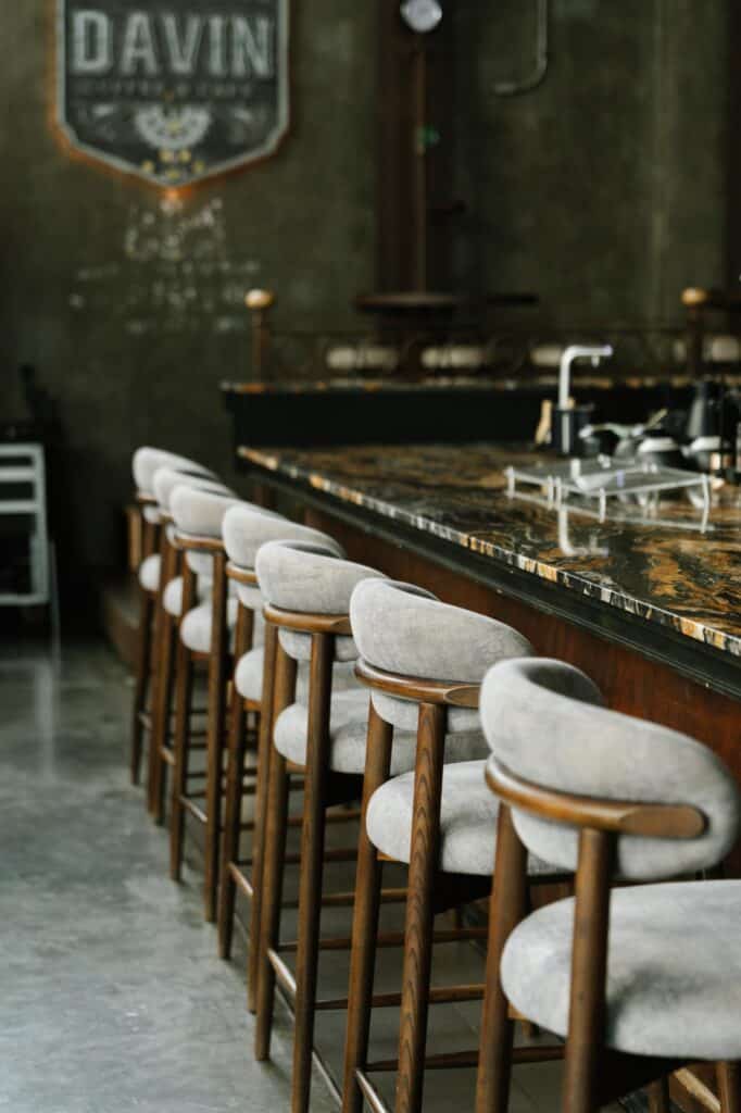 DAVIN CAFE coffee bar and seating area for breakfast in Ramintra with a specialty coffee atmosphere